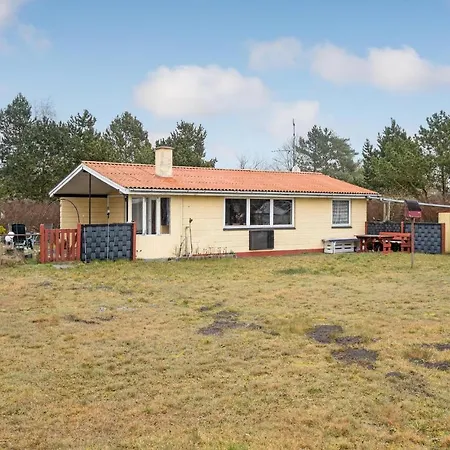 Prázdninový dům Nice In Rdby With 3 Bedrooms