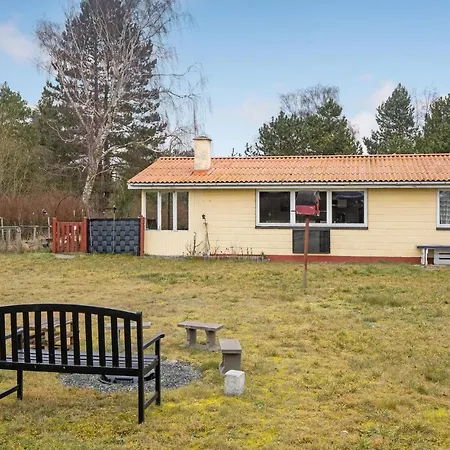 Prázdninový dům Nice In Rdby With 3 Bedrooms Rødby
